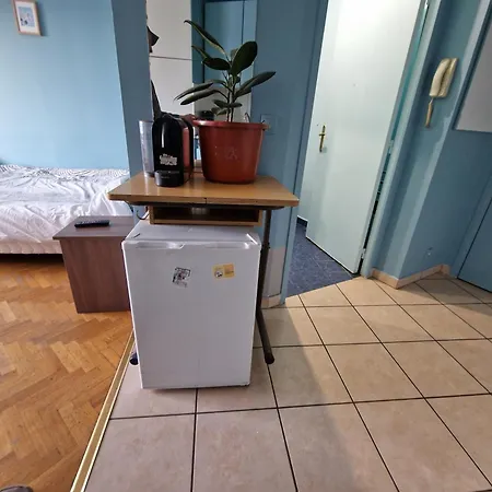 Un Magnifique Studio Avec Parking Gratuit Sur Place Aubervilliers Exterior photo